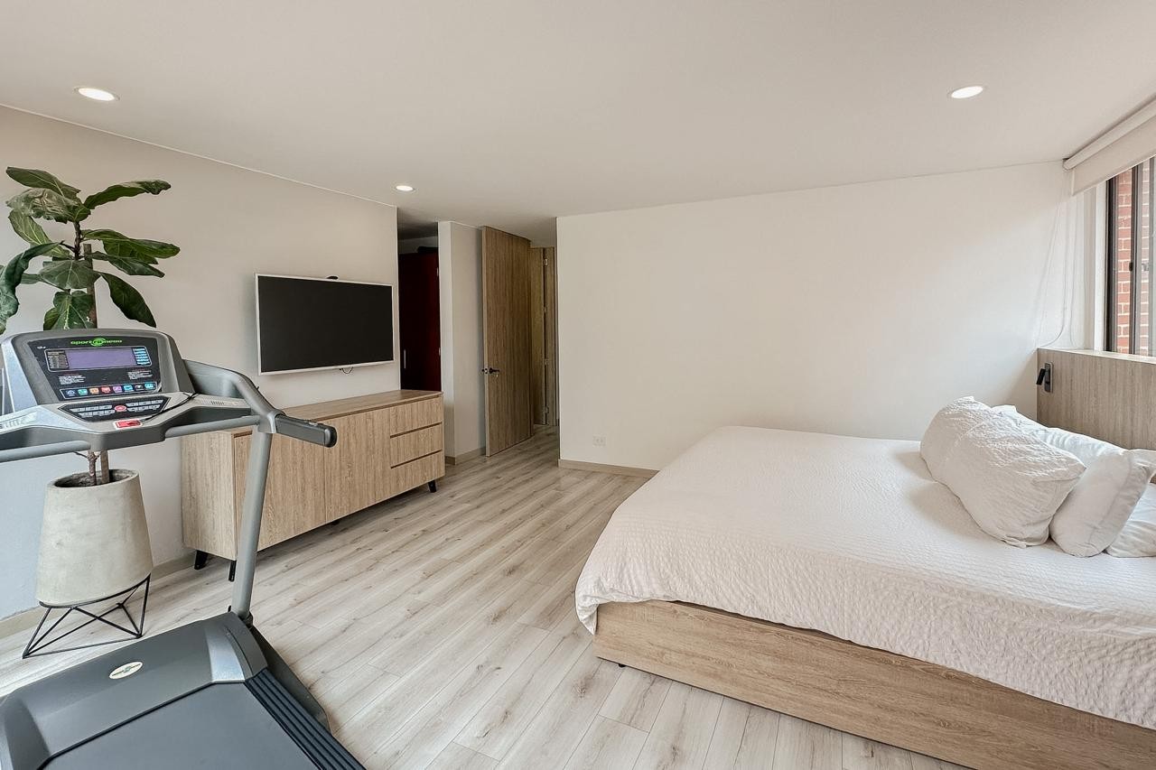 Apartamento en venta en Santa Barbara, Bogotá · foto 9 de 19
