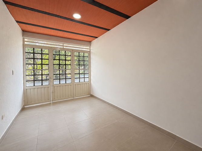 Casa de 7 alcobas en venta en Bochica Et Ii, Villavicencio, 112 m² · foto 3 de 24