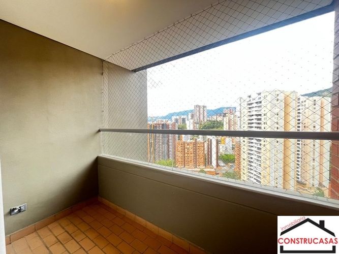 Apartamento de 3 alcobas en arriendo en Loma De San Jose, Sabaneta, 84 m² · foto 13 de 21
