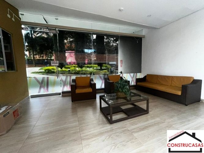 Apartamento de 3 alcobas en arriendo en Loma De San Jose, Sabaneta, 84 m² · foto 21 de 21