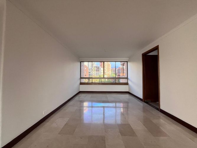 Apartamento de 4 alcobas en arriendo en Alejandría, Medellín, 213 m² · foto 4 de 24