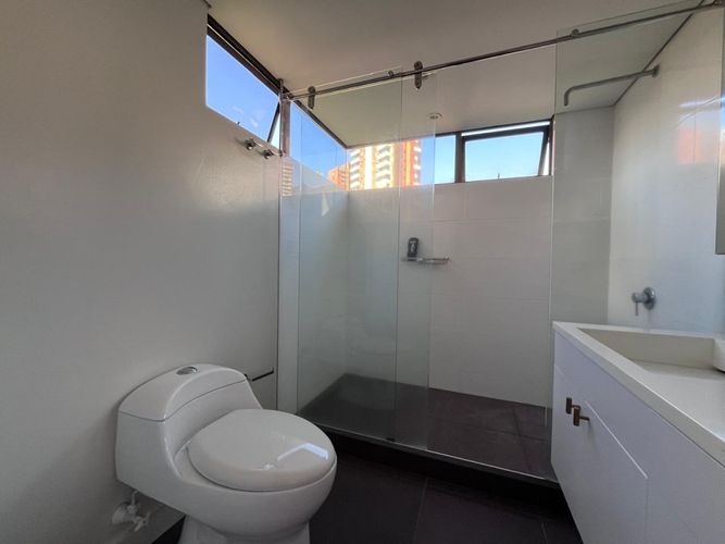 Apartamento de 4 alcobas en arriendo en Alejandría, Medellín, 213 m² · foto 18 de 24