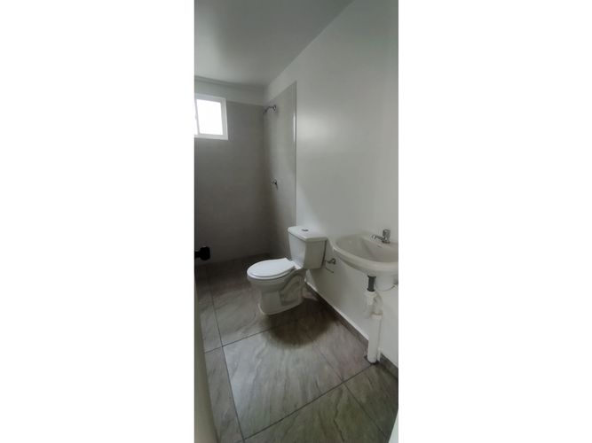 Apartamento de 3 alcobas en venta en Centro, Bucaramanga, 52 m² · foto 5 de 18