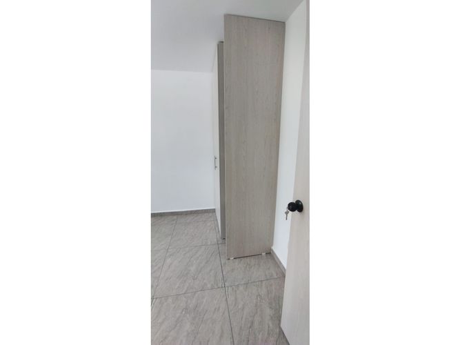 Apartamento de 3 alcobas en venta en Centro, Bucaramanga, 52 m² · foto 8 de 18
