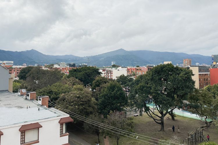 Apartamento de 4 alcobas en venta en El Batán, Bogotá, 250 m² · foto 13 de 24