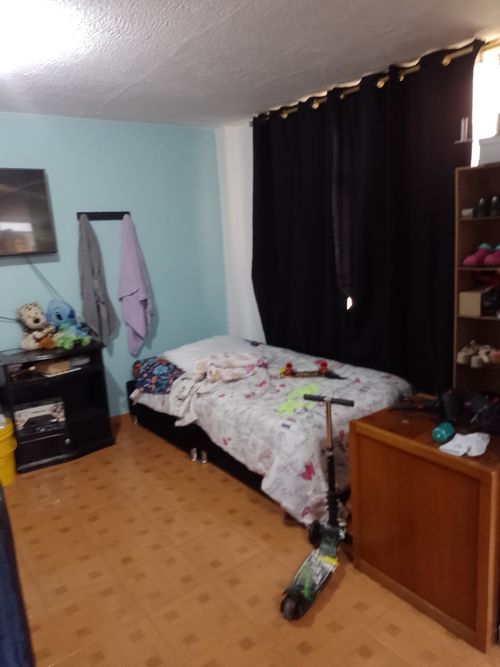 Casa de 10 alcobas en venta en Centro, Soacha, 273 m² · foto 5 de 24