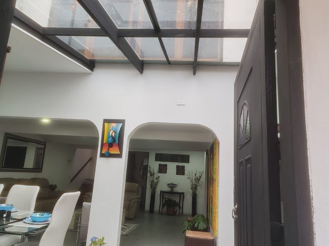 Casa de 7 alcobas en venta en Puente Vargas, Cajicá, 430 m² · foto 2 de 24