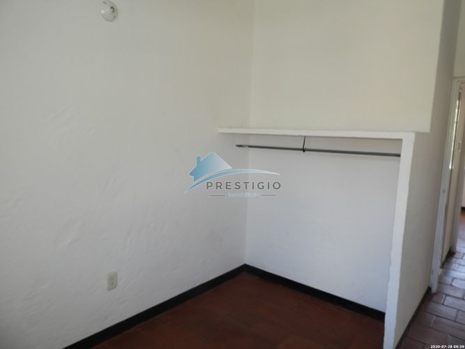 Casa de 2 alcobas en arriendo en San Jorge, Girón, 50 m² · foto 3 de 6