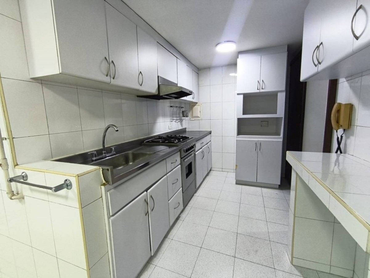 Apartamento en venta en Sotileza, Bogotá · foto 7 de 23