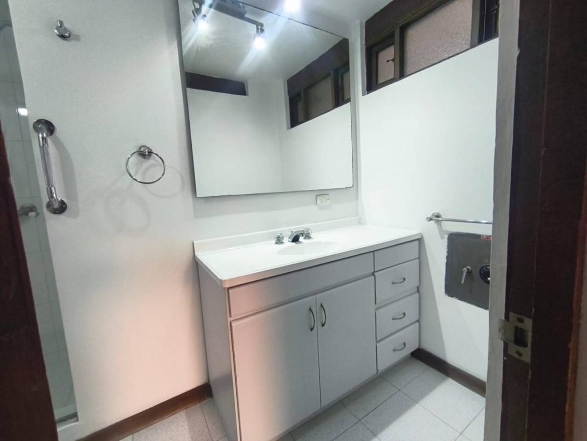 Apartamento en venta en Sotileza, Bogotá · foto 9 de 23