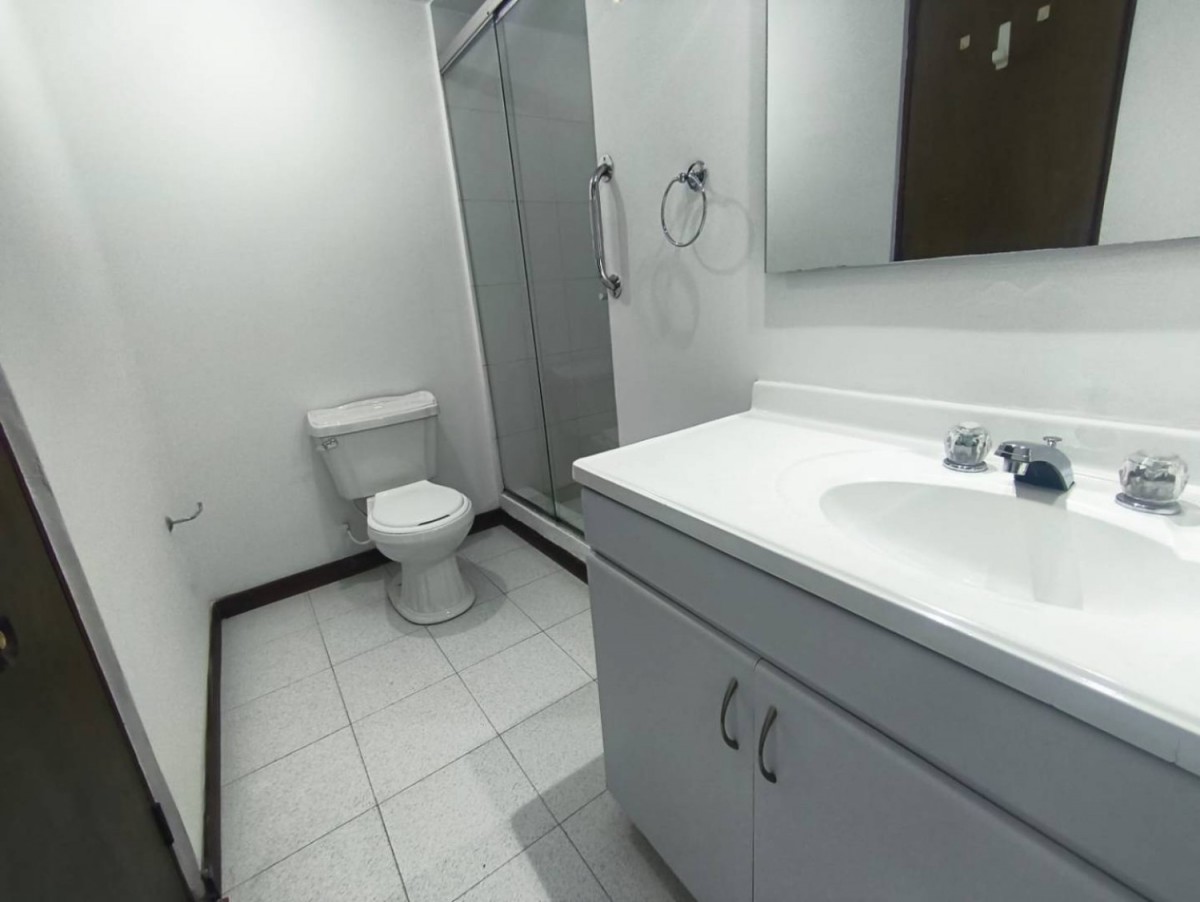 Apartamento en venta en Sotileza, Bogotá · foto 10 de 23