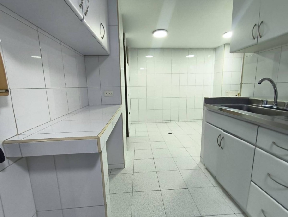 Apartamento en venta en Sotileza, Bogotá · foto 13 de 23