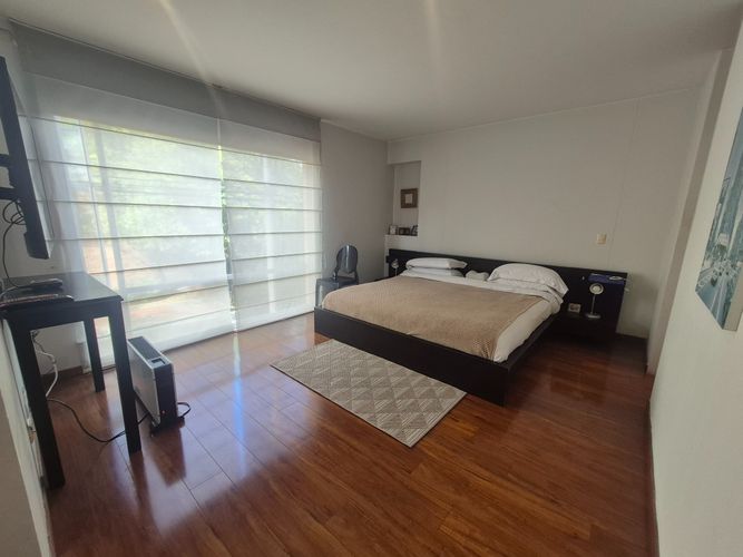 Apartamento de 2 alcobas en venta en Chicó Reservado, Bogotá, 132 m² · foto 2 de 20