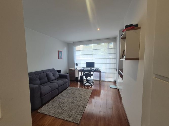 Apartamento de 2 alcobas en venta en Chicó Reservado, Bogotá, 132 m² · foto 3 de 20