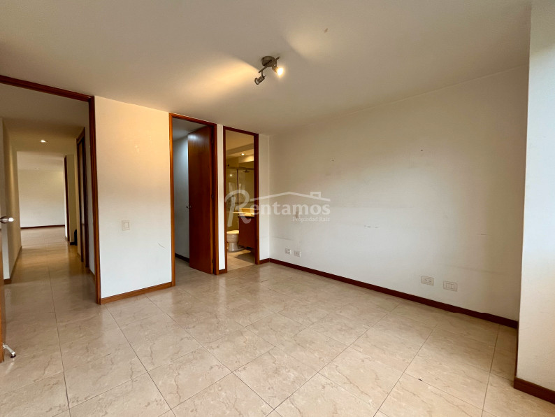 Apartamento en arriendo en La Frontera, Medellín · foto 11 de 24