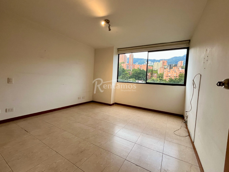 Apartamento en arriendo en La Frontera, Medellín · foto 12 de 24