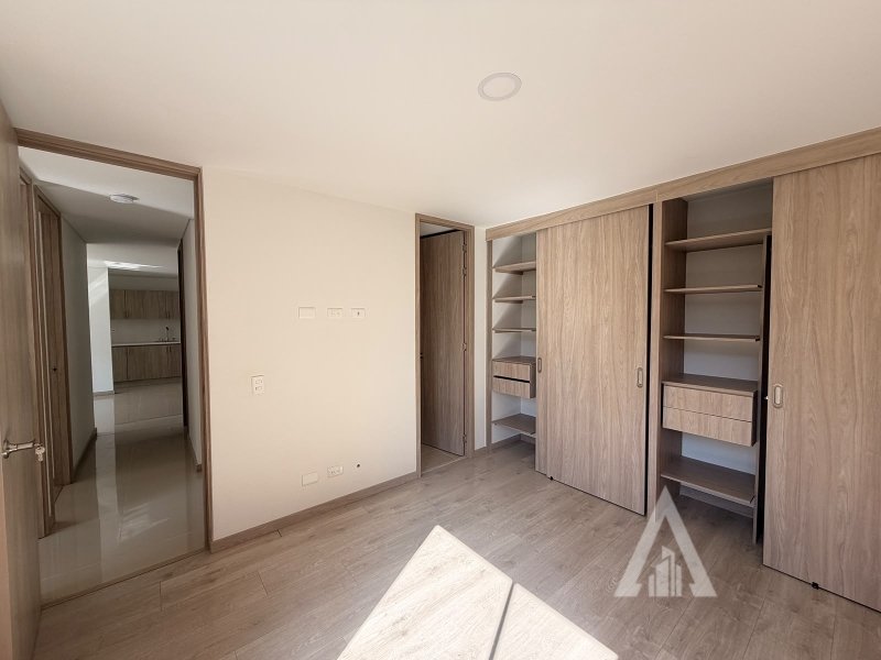 Apartamento en venta en Escobero, Envigado · foto 5 de 10