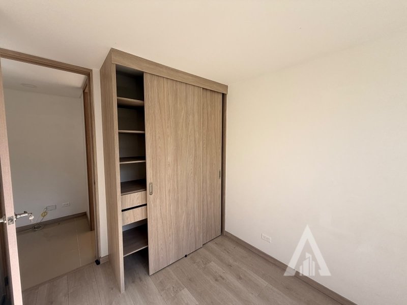 Apartamento en venta en Escobero, Envigado · foto 7 de 10