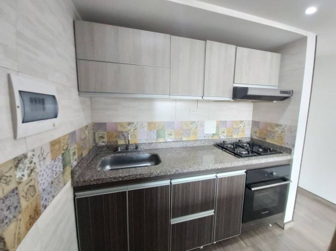 Apartamento en venta en Hacienda La Estancia Navarra, Bogotá · foto 7 de 18