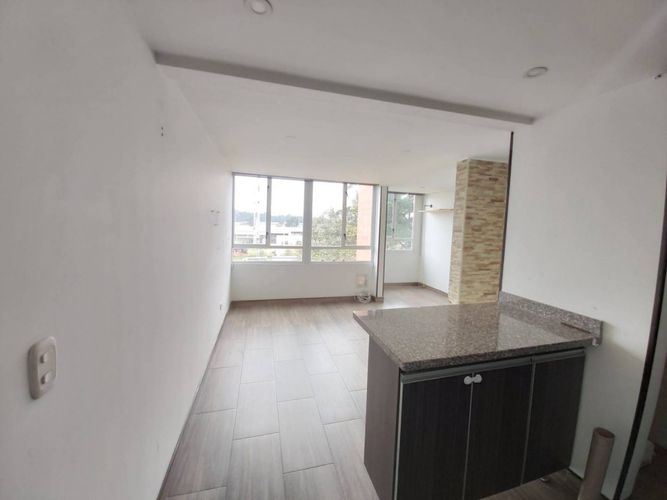 Apartamento en venta en Hacienda La Estancia Navarra, Bogotá · foto 9 de 18