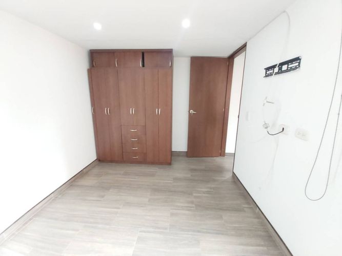 Apartamento en venta en Hacienda La Estancia Navarra, Bogotá · foto 12 de 18