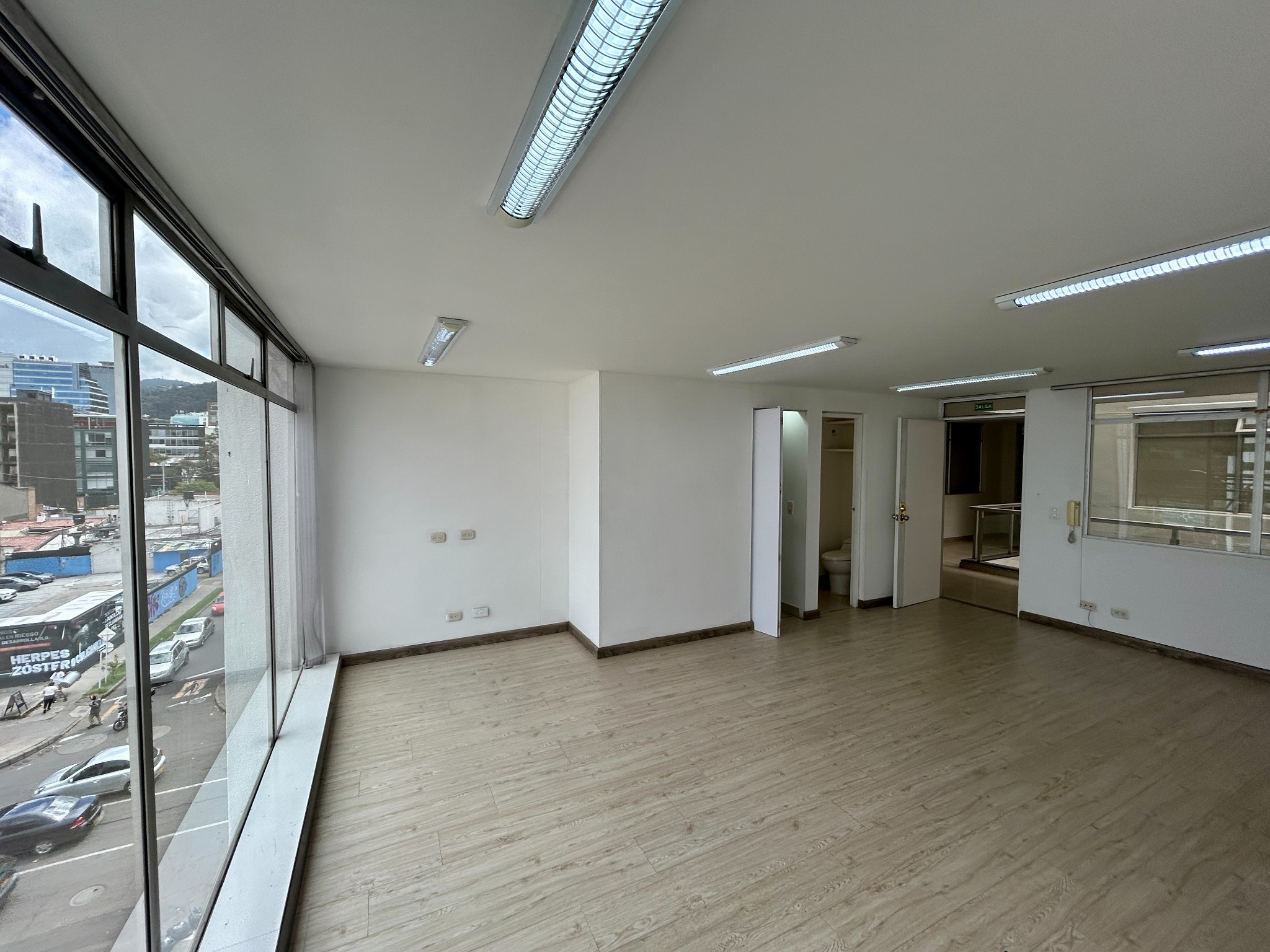 Oficina en Arriendo en Chico norte, Bogotá