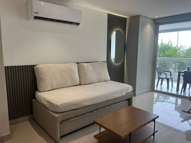 Apartamento de 2 alcobas en venta en Crespo, Cartagena, 104 m² · foto 3 de 12