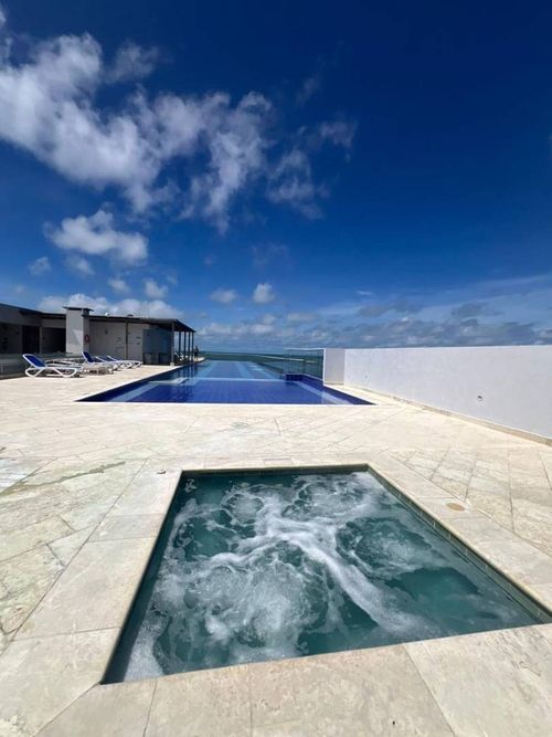 Apartamento de 2 alcobas en venta en Crespo, Cartagena, 104 m² · foto 11 de 12