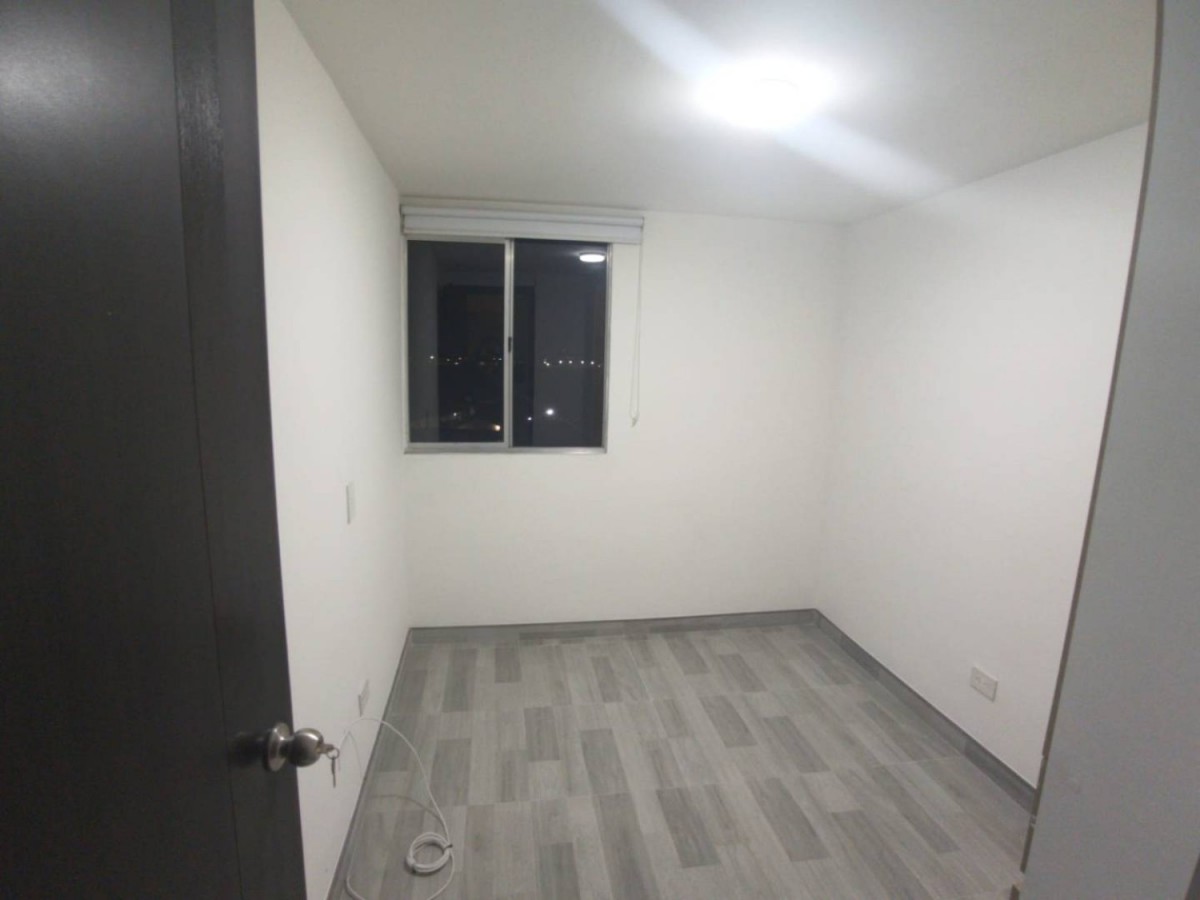 Apartamento en venta en Las Brisas, Bogotá · foto 10 de 16