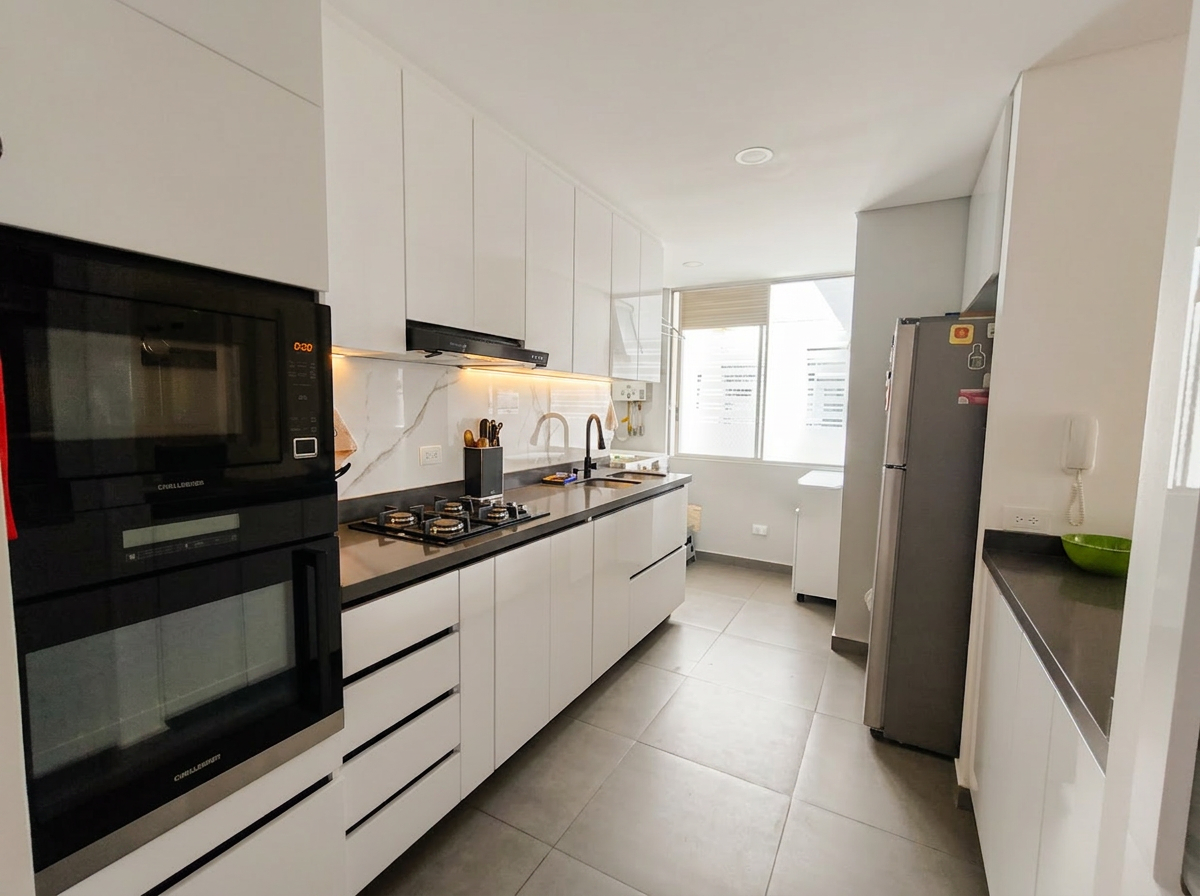 Apartamento en venta en Mazuren, Bogotá · foto 2 de 19