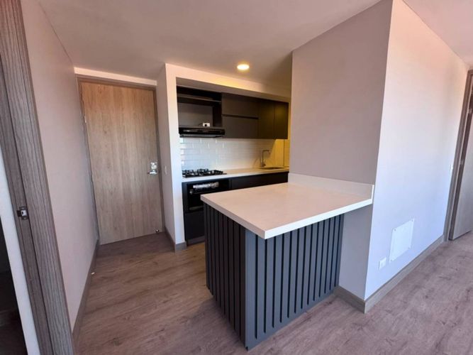 Apartamento de 2 alcobas en arriendo en El Porvenir, Rionegro, 89 m² · foto 2 de 13