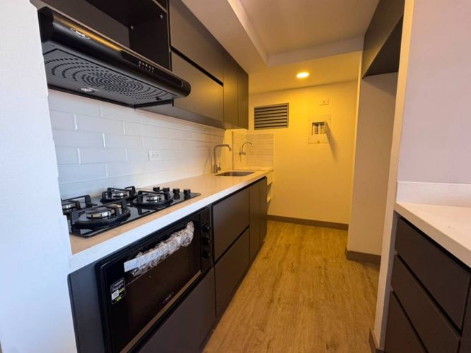 Apartamento de 2 alcobas en arriendo en El Porvenir, Rionegro, 89 m² · foto 3 de 13