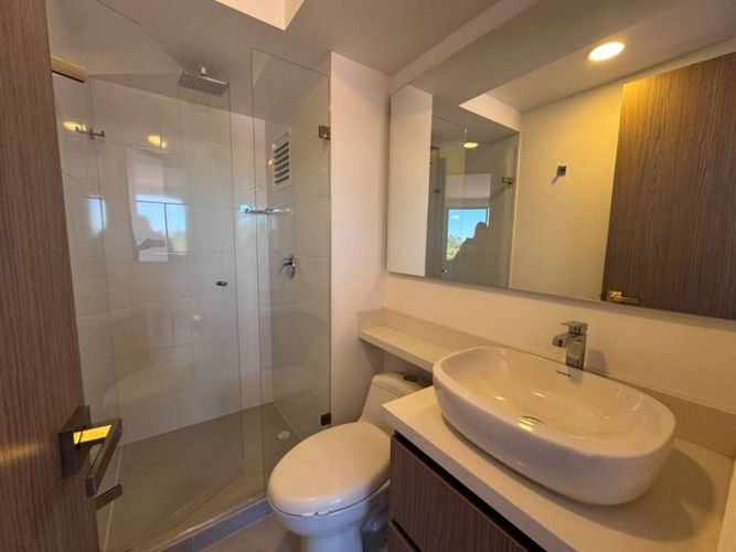 Apartamento de 2 alcobas en arriendo en El Porvenir, Rionegro, 89 m² · foto 11 de 13
