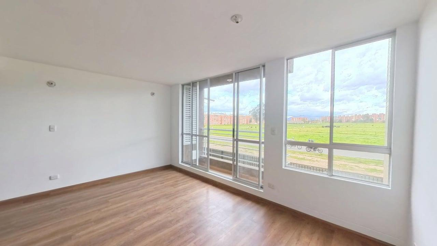 Apartamento en venta en Cr Los Nogales, Chía · foto 2 de 9