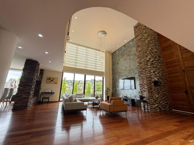 Casa de 4 alcobas en venta en Yerbabonita Bosque Nativo, Sopó · foto 4 de 24