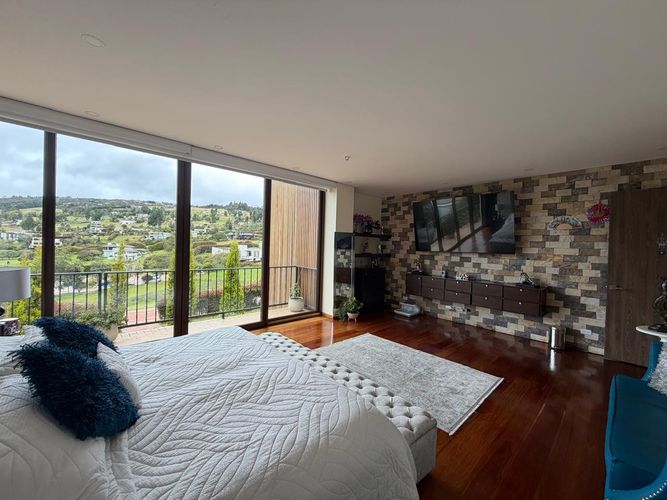 Casa de 4 alcobas en venta en Yerbabonita Bosque Nativo, Sopó · foto 14 de 24