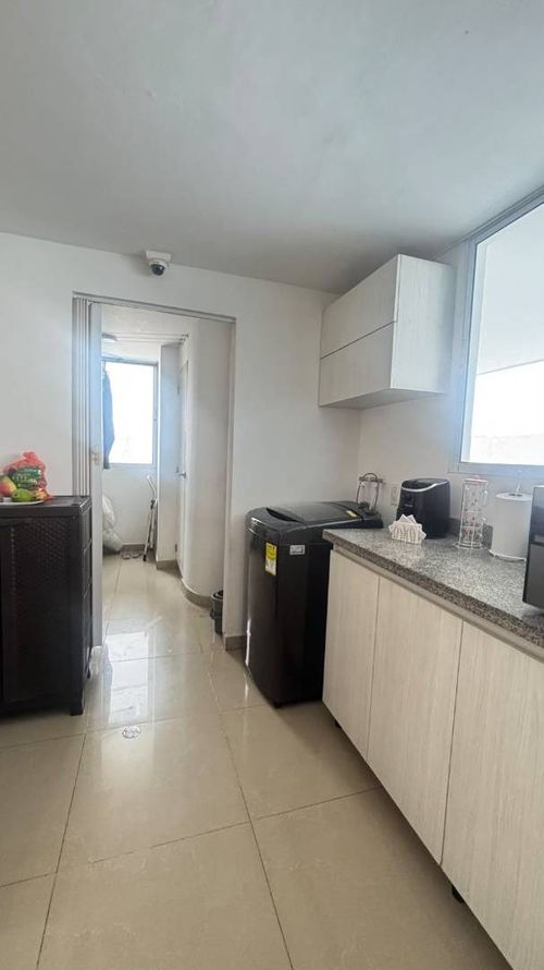 Apartamento de 3 alcobas en venta en Manga, Cartagena, 123 m² · foto 10 de 21