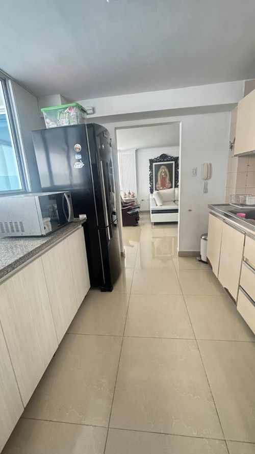 Apartamento de 3 alcobas en venta en Manga, Cartagena, 123 m² · foto 13 de 21