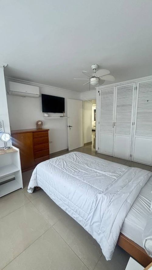 Apartamento de 3 alcobas en venta en Manga, Cartagena, 123 m² · foto 17 de 21