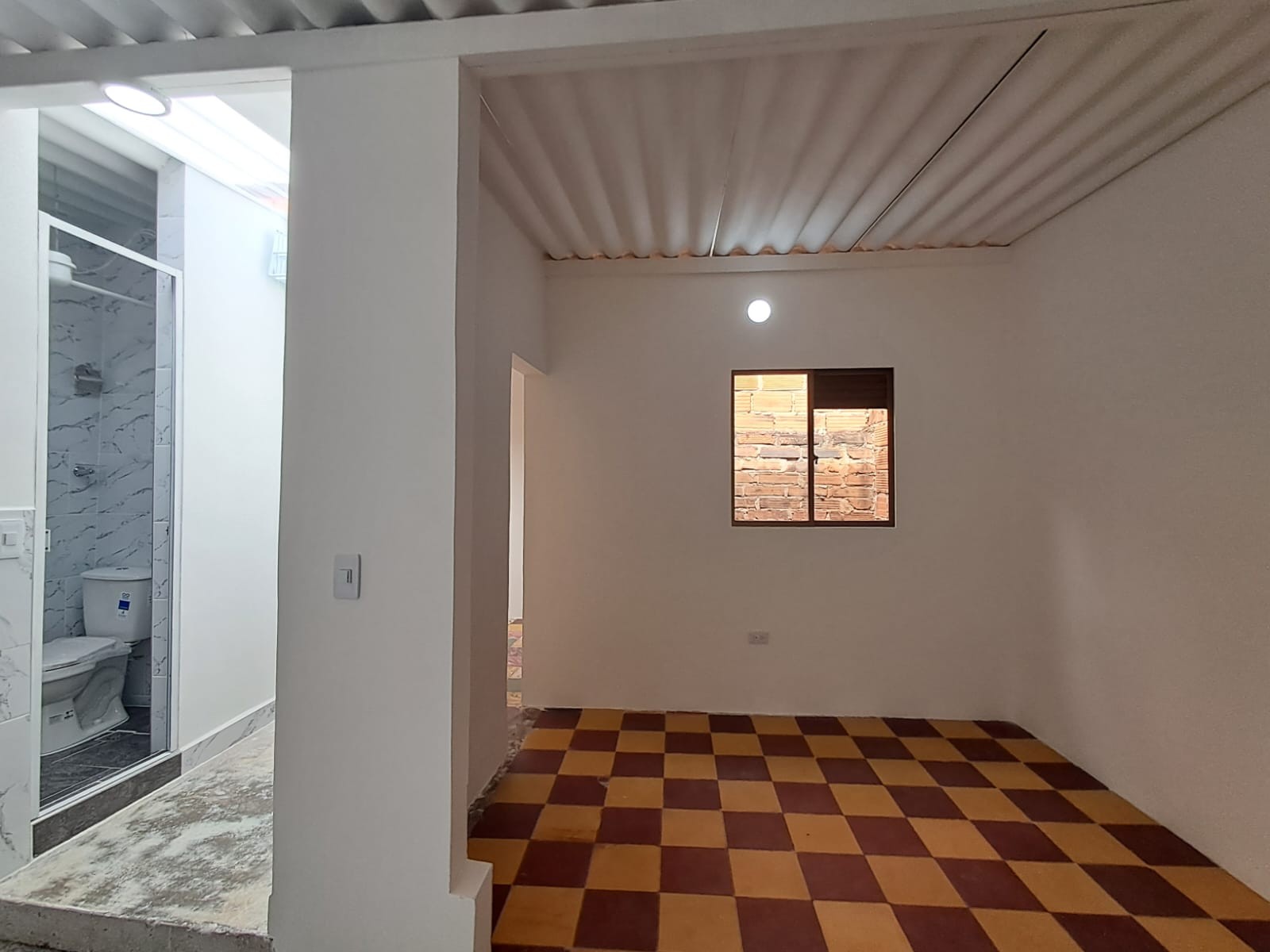 Apartaestudio en arriendo en Loreto, Medellín · foto 6 de 9