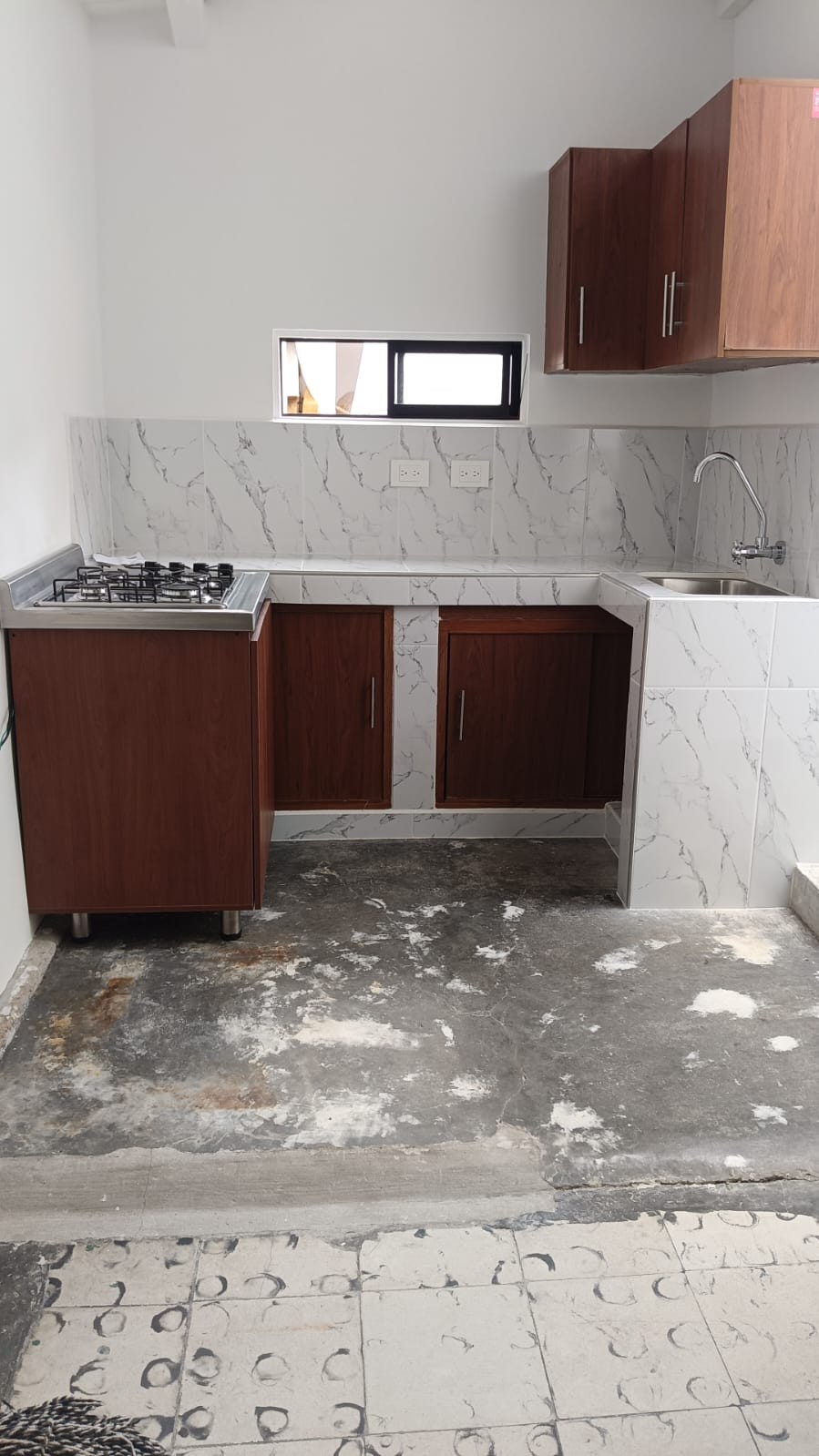 Apartaestudio en arriendo en Loreto, Medellín · foto 5 de 9