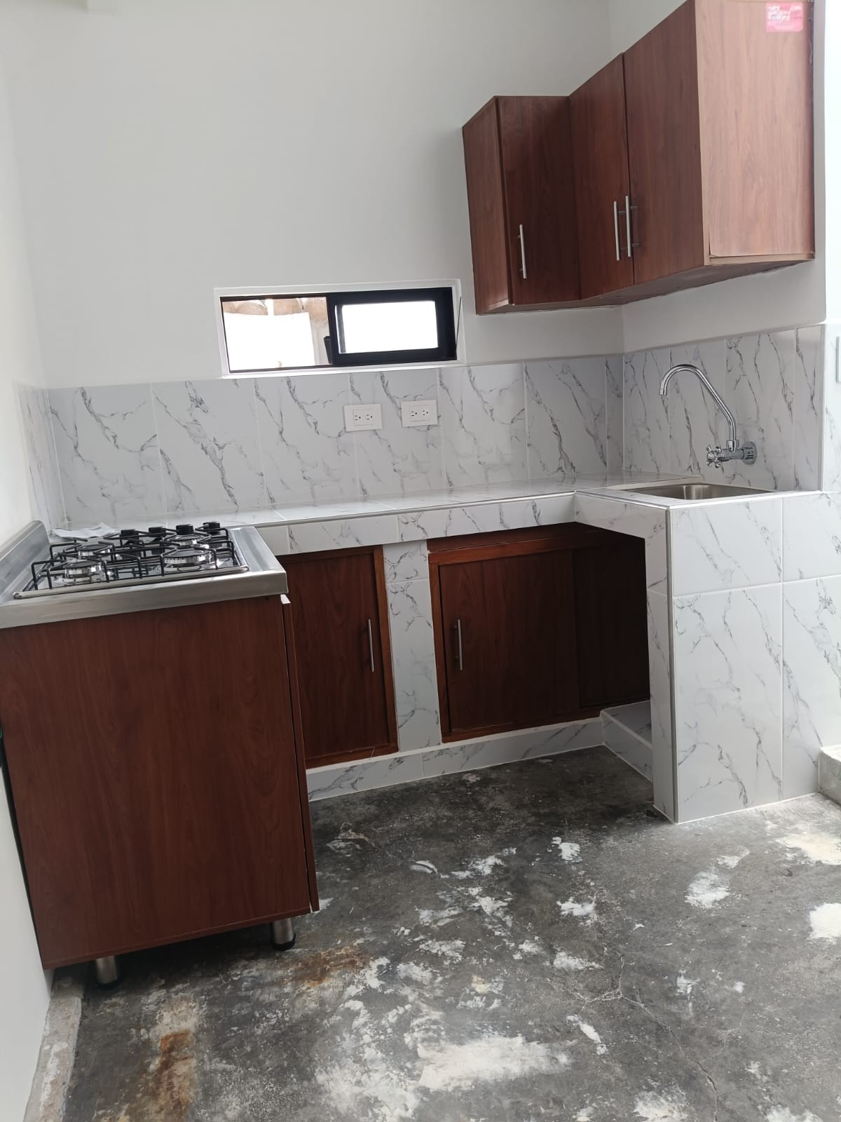 Apartaestudio en arriendo en Loreto, Medellín · foto 4 de 9