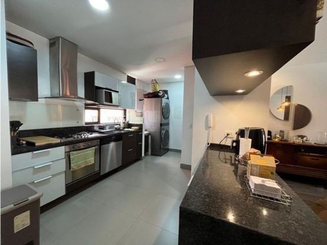 Apartamento en venta en El Virrey, Bogotá · foto 2 de 12