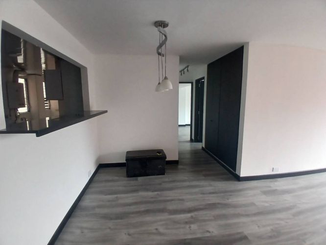 Apartamento de 2 alcobas en venta en Santa Barbara, Bogotá, 83 m² · foto 9 de 24