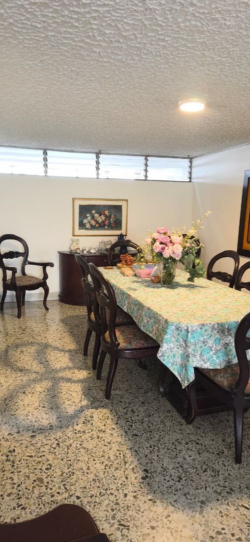 Apartamento de 4 alcobas en venta en Mejoras Publicas, Bucaramanga, 194 m² · foto 5 de 16