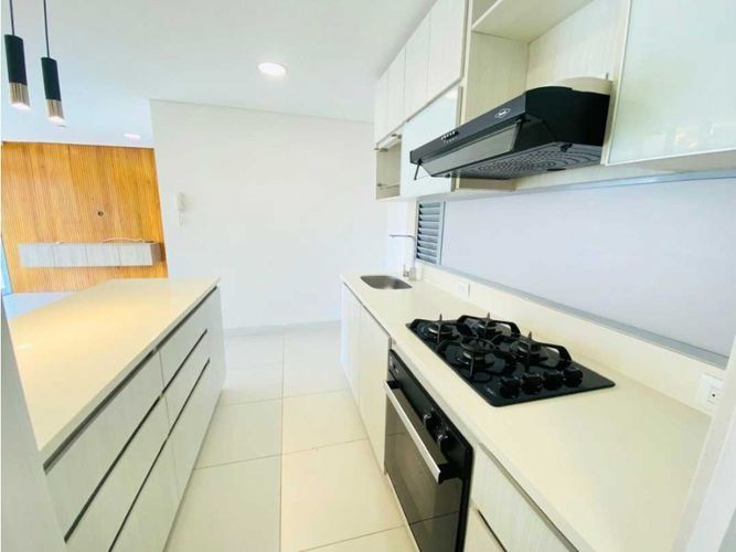 Apartamento en arriendo en Loma Del Chocho, Envigado · foto 3 de 22