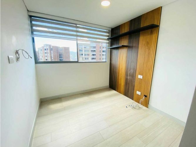 Apartamento en arriendo en Loma Del Chocho, Envigado · foto 8 de 22