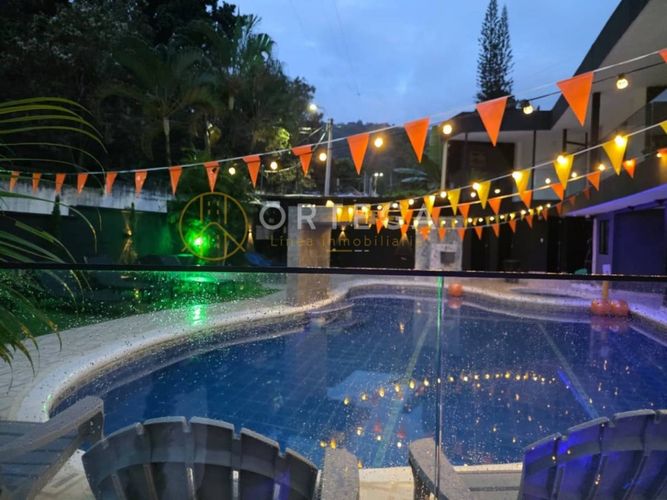Finca en venta en Lagos I, Floridablanca, 900 m² · foto 8 de 24
