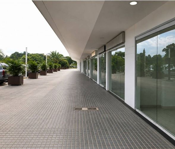Local en arriendo en Anillo Vial, Floridablanca, 32 m² · foto 3 de 6