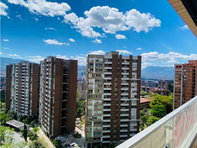 Apartamento en arriendo en Loma Del Chocho, Envigado · foto 17 de 22